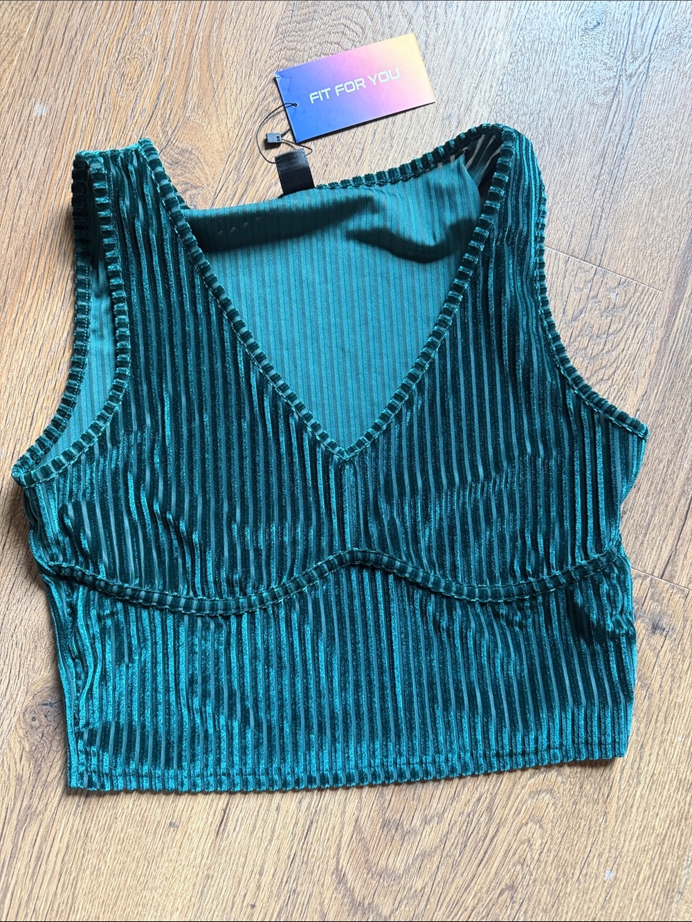 Ribbed green velvet crop tank